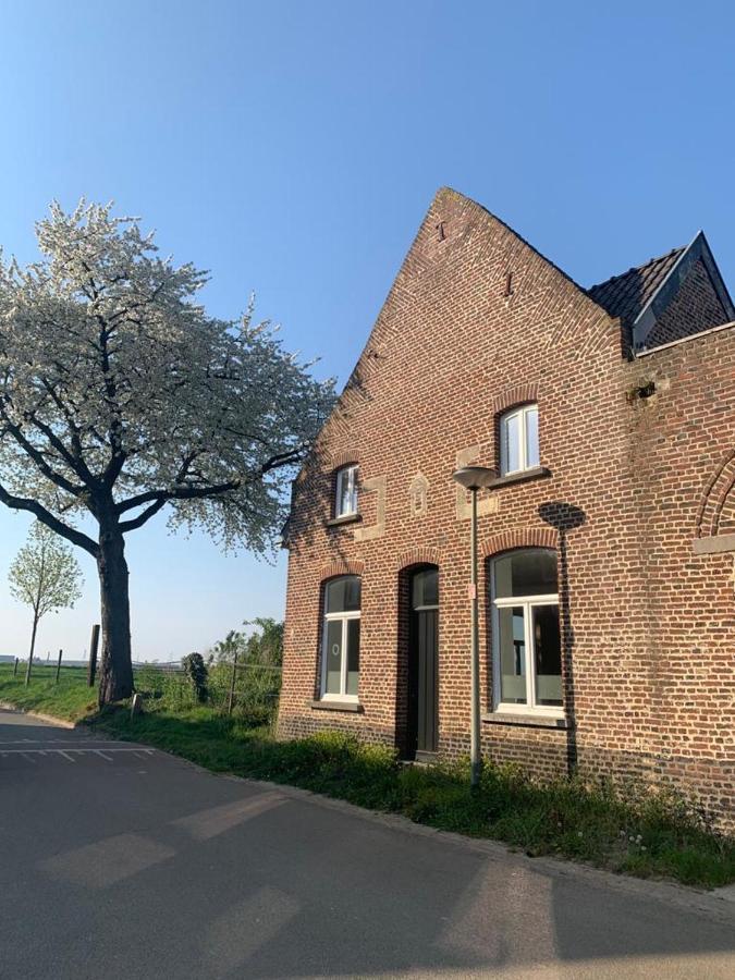 Tanti Baci! Acomodação com café da manhã Maastricht Exterior foto
